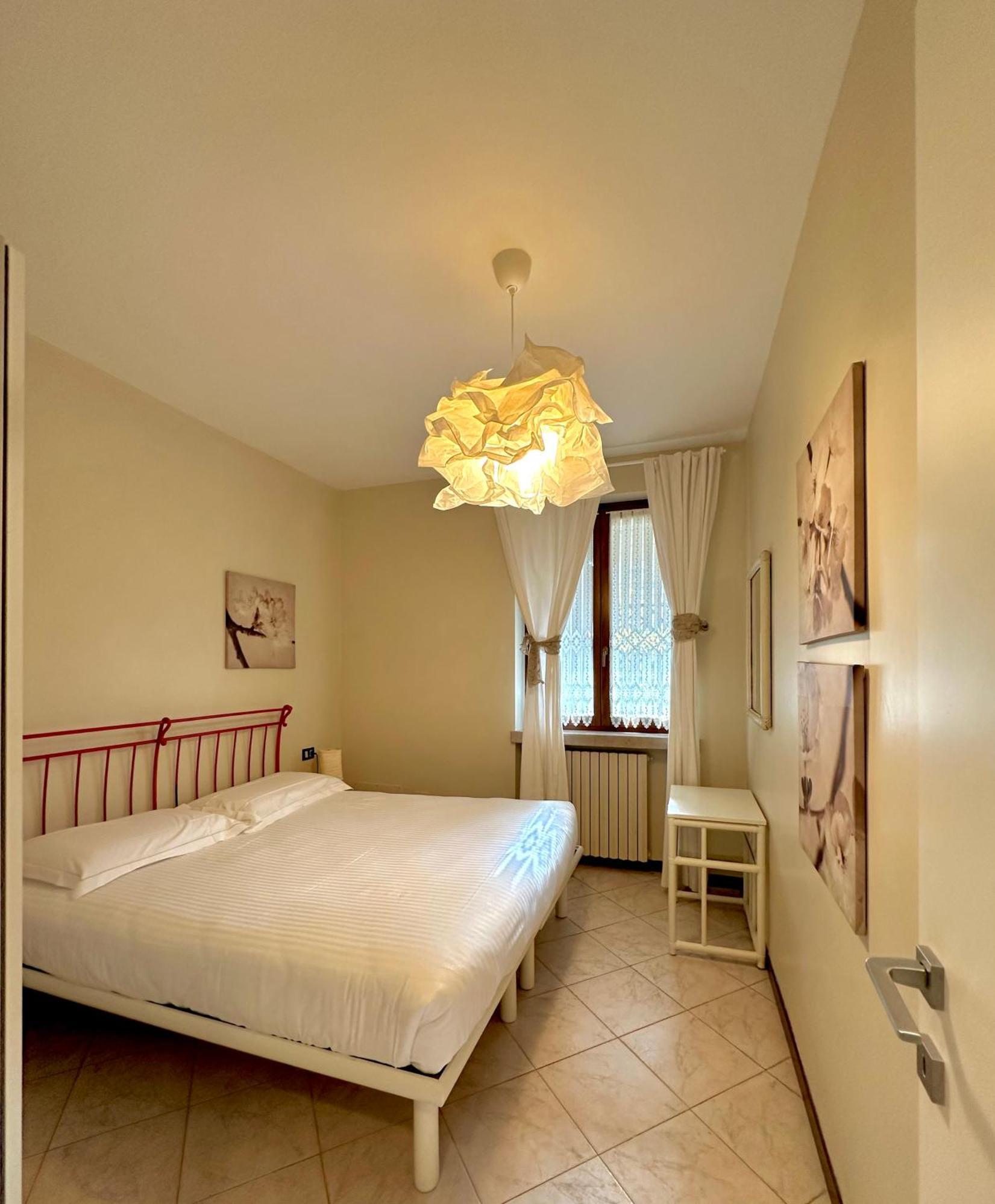 Lauri & Faggi Aparthotel Desenzano del Garda Luaran gambar