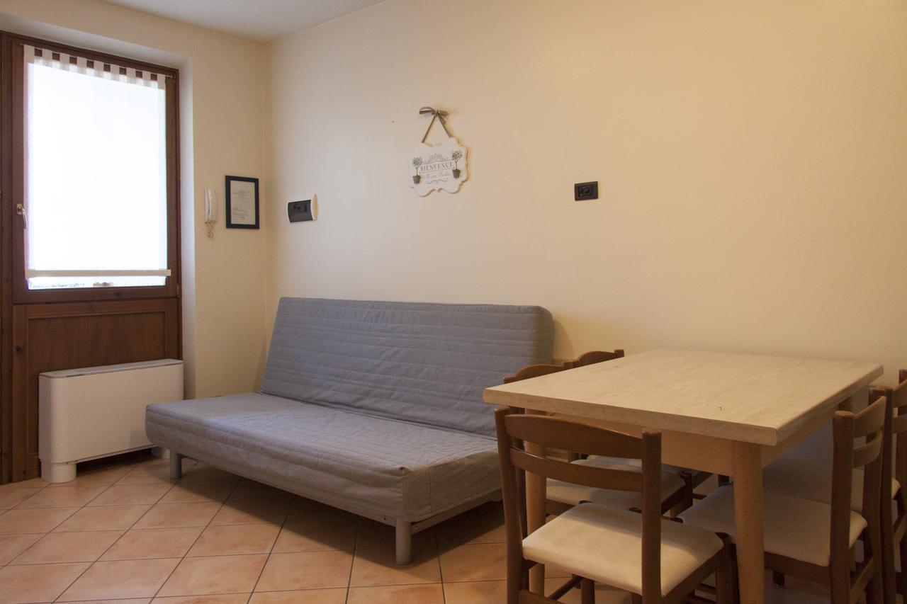 Lauri & Faggi Aparthotel Desenzano del Garda Luaran gambar