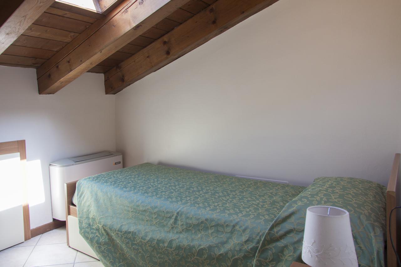 Lauri & Faggi Aparthotel Desenzano del Garda Luaran gambar